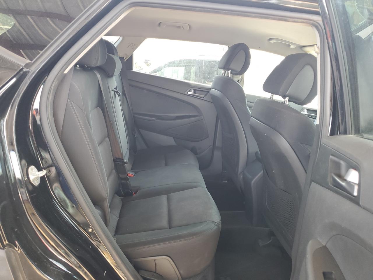 2016 Hyundai Tucson Limited VIN: KM8J33A45GU061812 Lot: 81575965