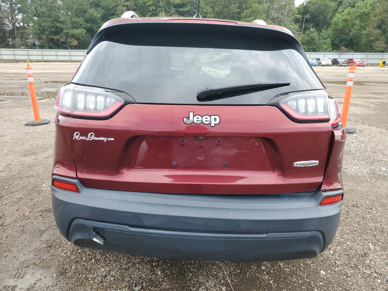 2019 Jeep Cherokee Latitude Plus VIN: 1C4PJLLB8KD176218 Lot: 84153365