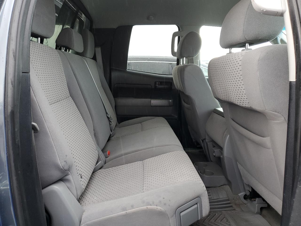 2010 Toyota Tundra Double Cab Sr5 VIN: 5TFUM5F10AX005744 Lot: 80795575