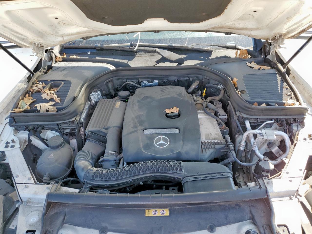 2016 Mercedes-Benz Glc 300 VIN: WDC0G4JB9GF108833 Lot: 80303295