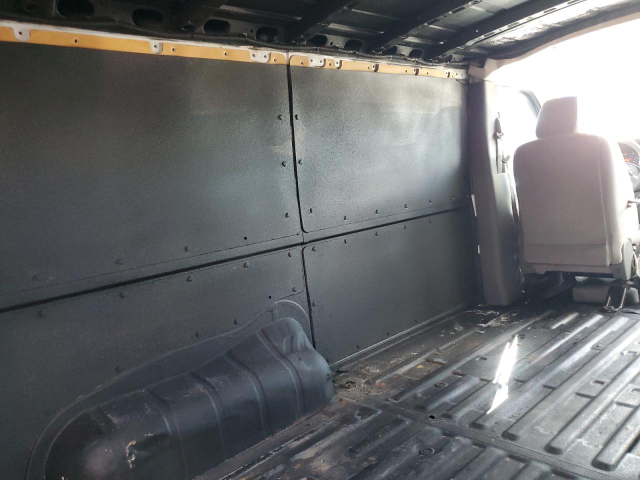 2015 Nissan Nv 1500 VIN: 1N6BF0KL5FN807864 Lot: 83838715