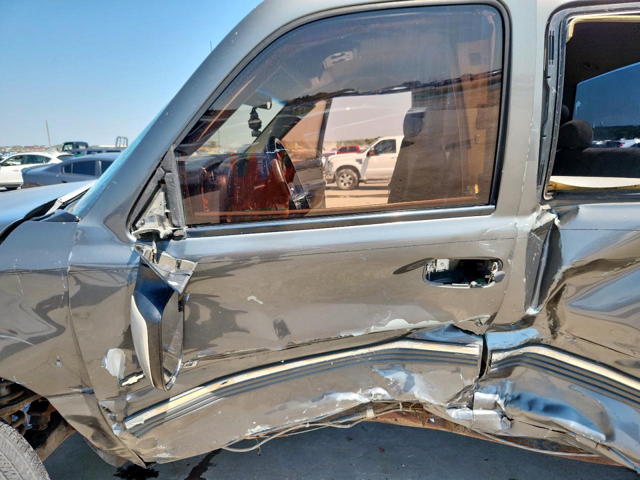 2000 Chevrolet Silverado C1500 VIN: 2GCEC19T4Y1172855 Lot: 71413775