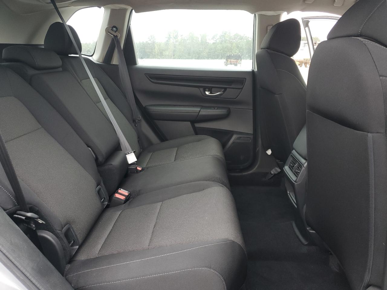 2024 Honda Cr-V Lx VIN: 2HKRS3H23RH303329 Lot: 81937275