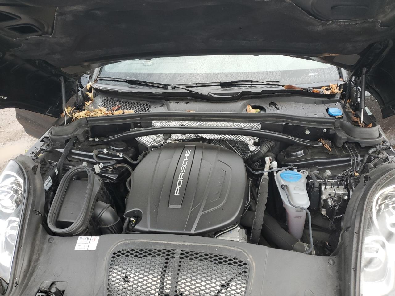 2018 Porsche Macan VIN: WP1AA2A57JLB13949 Lot: 81761615