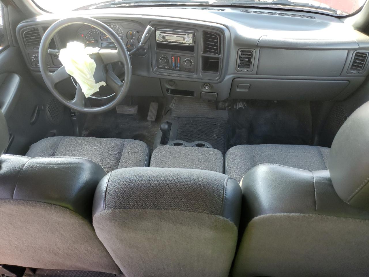 2005 Chevrolet Silverado K1500 VIN: 2GCEK19V151290295 Lot: 80341065