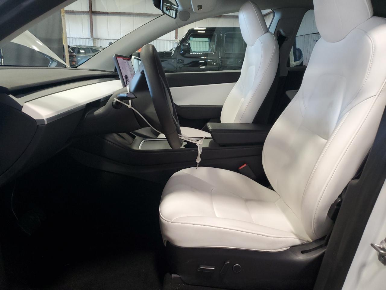 2021 Tesla Model Y VIN: 5YJYGDEE6MF201368 Lot: 84559855