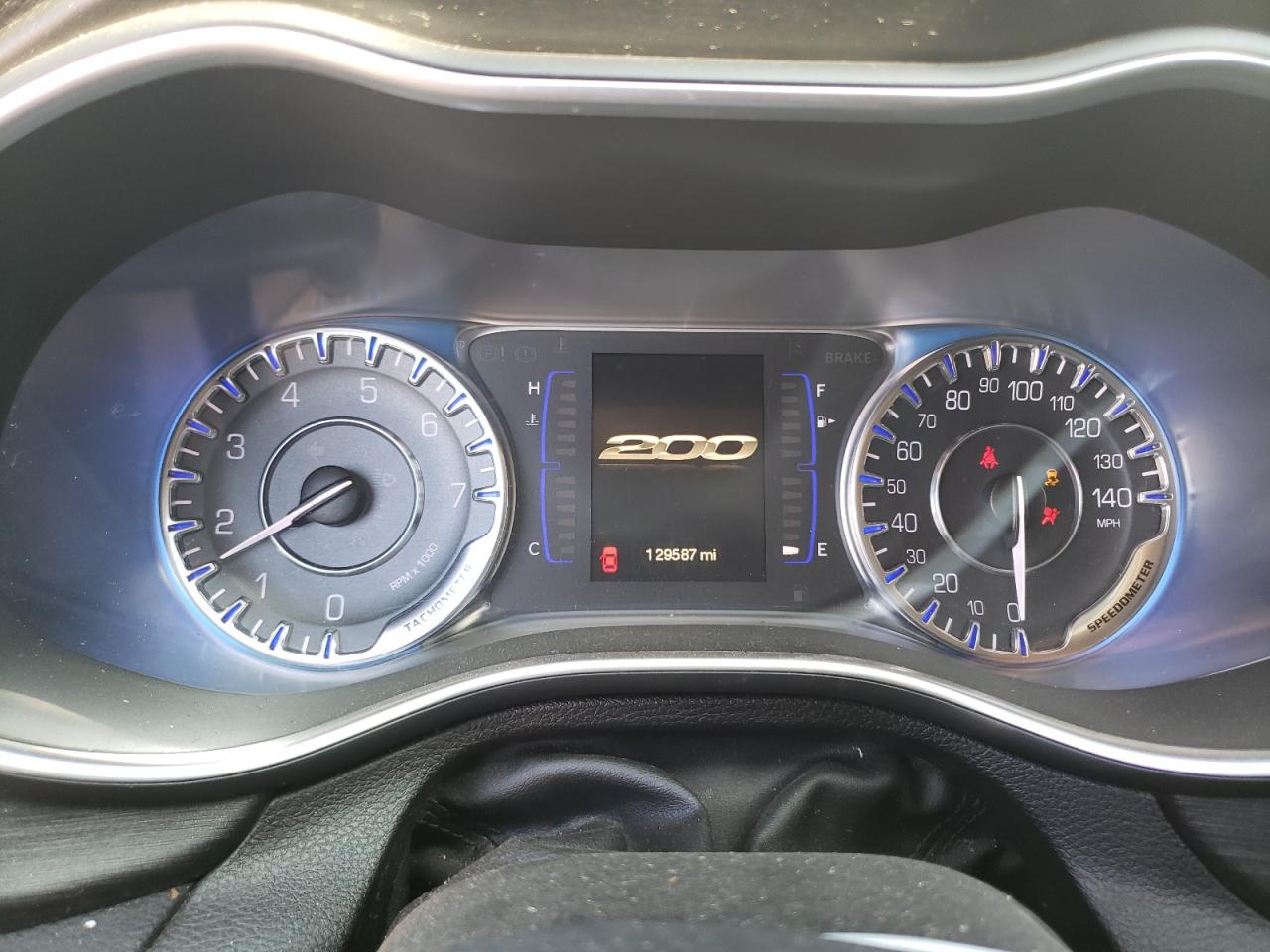 2015 Chrysler 200 Limited VIN: 1C3CCCAB7FN704203 Lot: 71508575