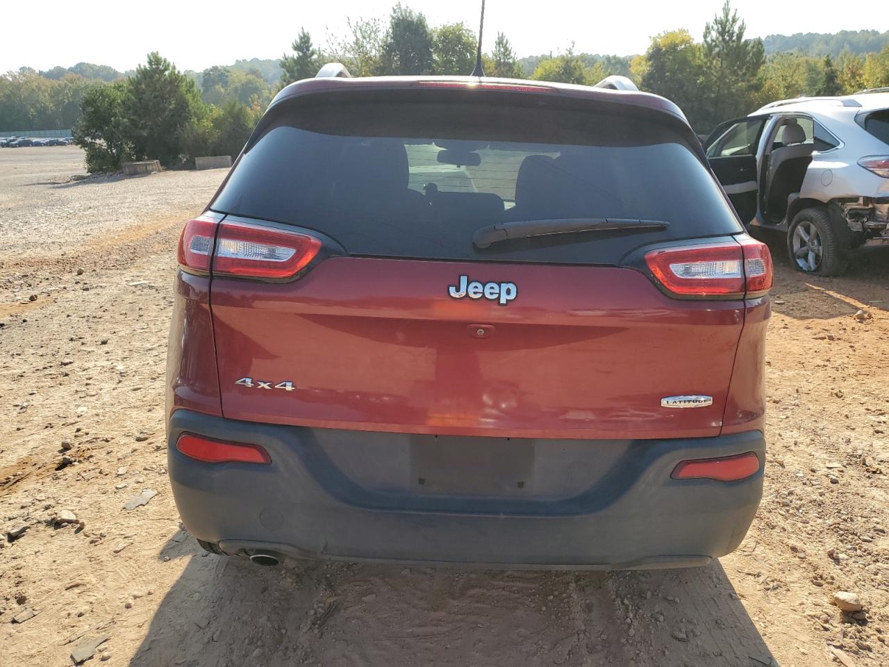 2016 Jeep Cherokee Latitude VIN: 1C4PJMCB6GW118206 Lot: 81749365
