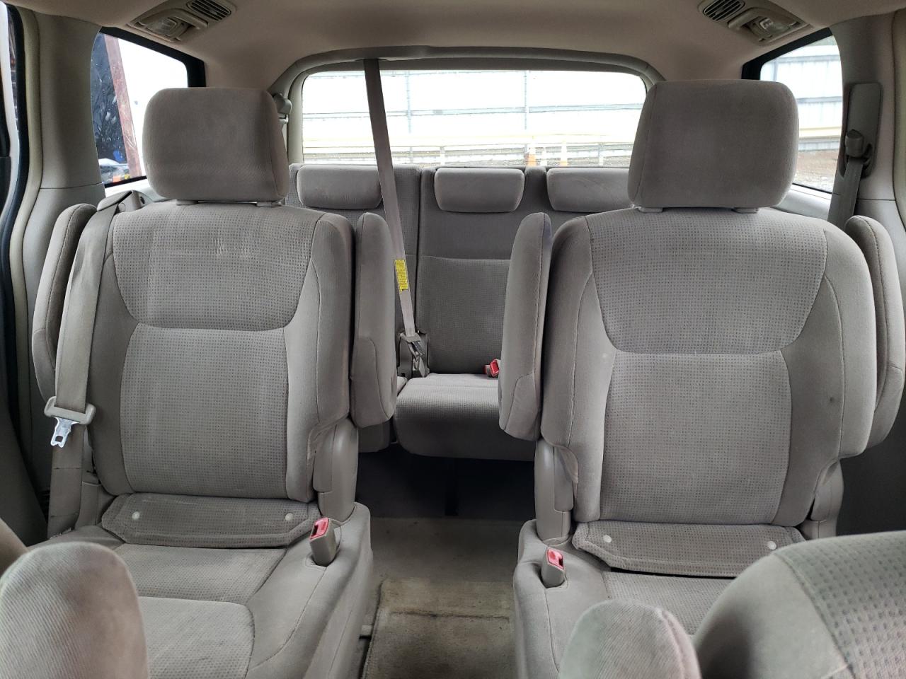 2005 Toyota Sienna Ce VIN: 5TDZA23C35S327714 Lot: 81909225
