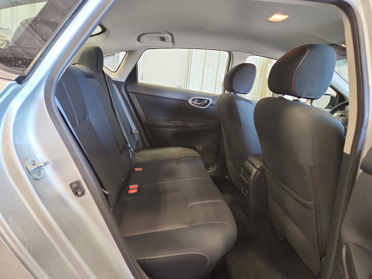 2015 Nissan Sentra S VIN: 3N1AB7AP2FY351464 Lot: 70698435