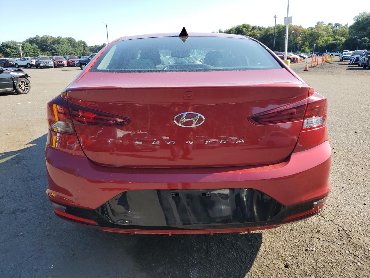2019 Hyundai Elantra Sel VIN: KMHD84LF4KU785714 Lot: 80152035