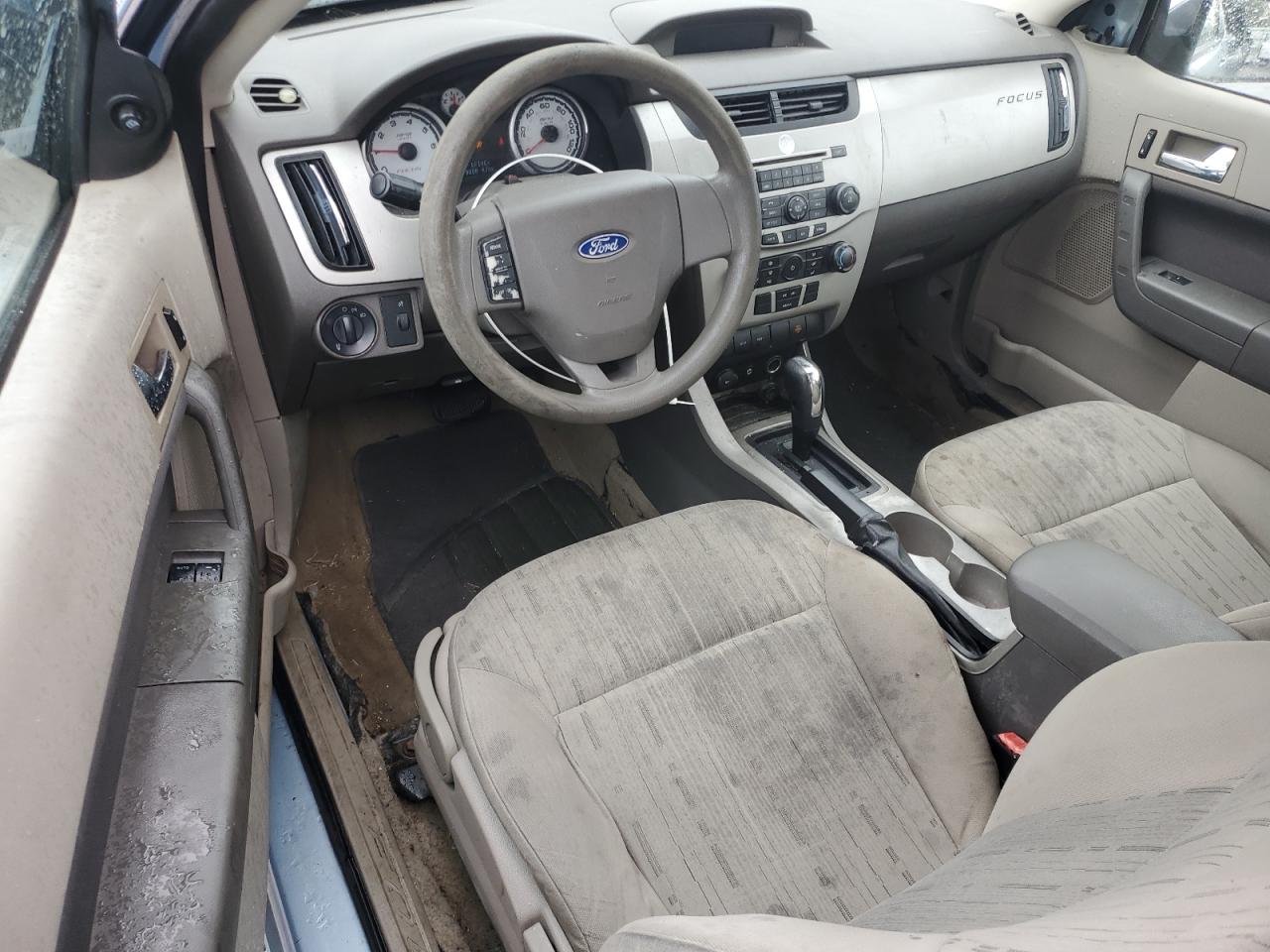 2008 Ford Focus Se VIN: 1FAHP33NX8W207663 Lot: 81286015