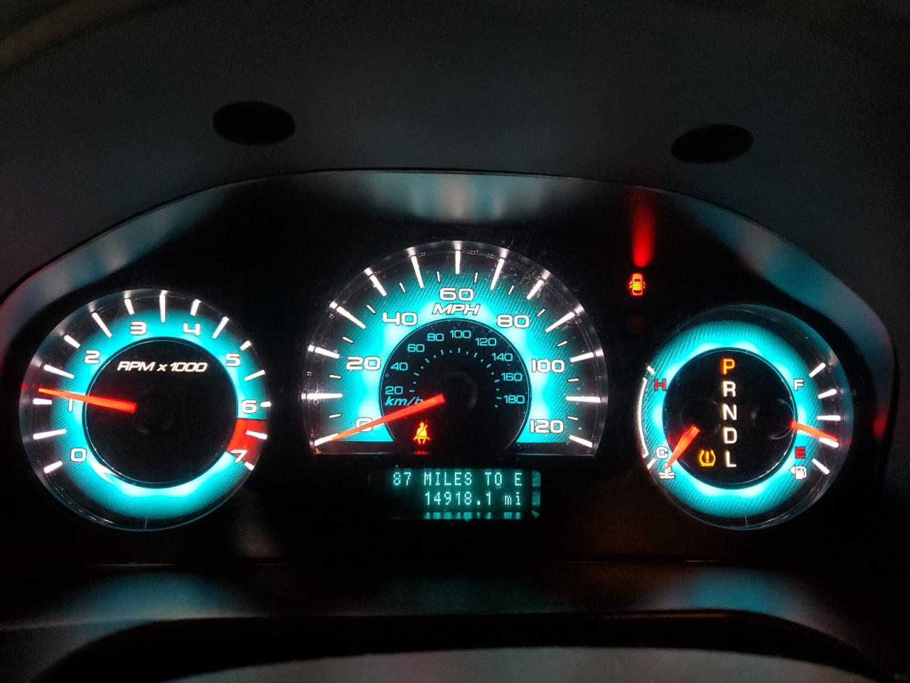 2010 Ford Fusion Se VIN: 3FAHP0HA3AR215116 Lot: 81004865