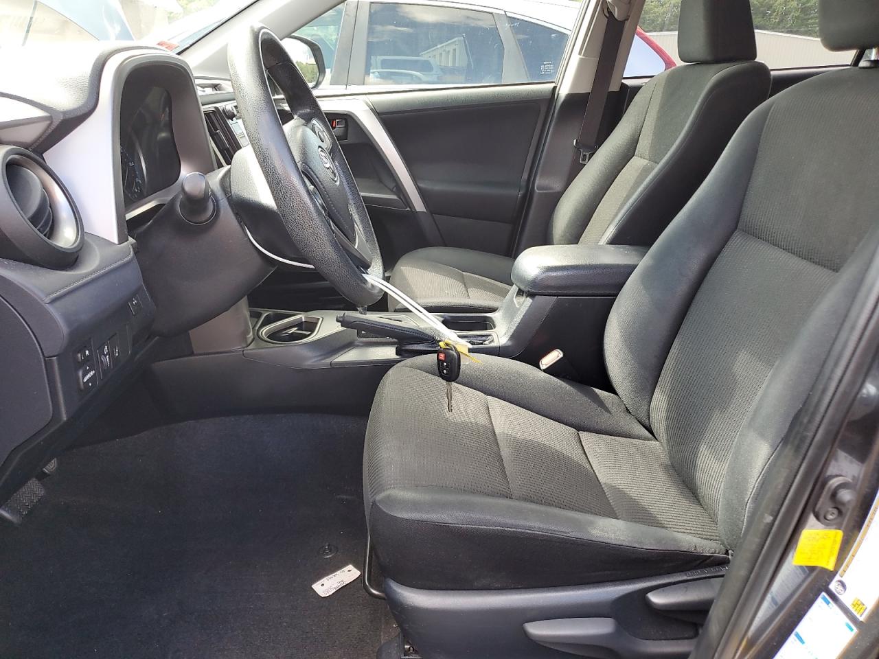 2017 Toyota Rav4 Le VIN: JTMBFREV6HJ106541 Lot: 71706595