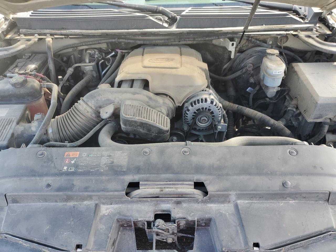 2013 Chevrolet Tahoe K1500 Lt VIN: 1GNSKBE01DR130028 Lot: 71043295