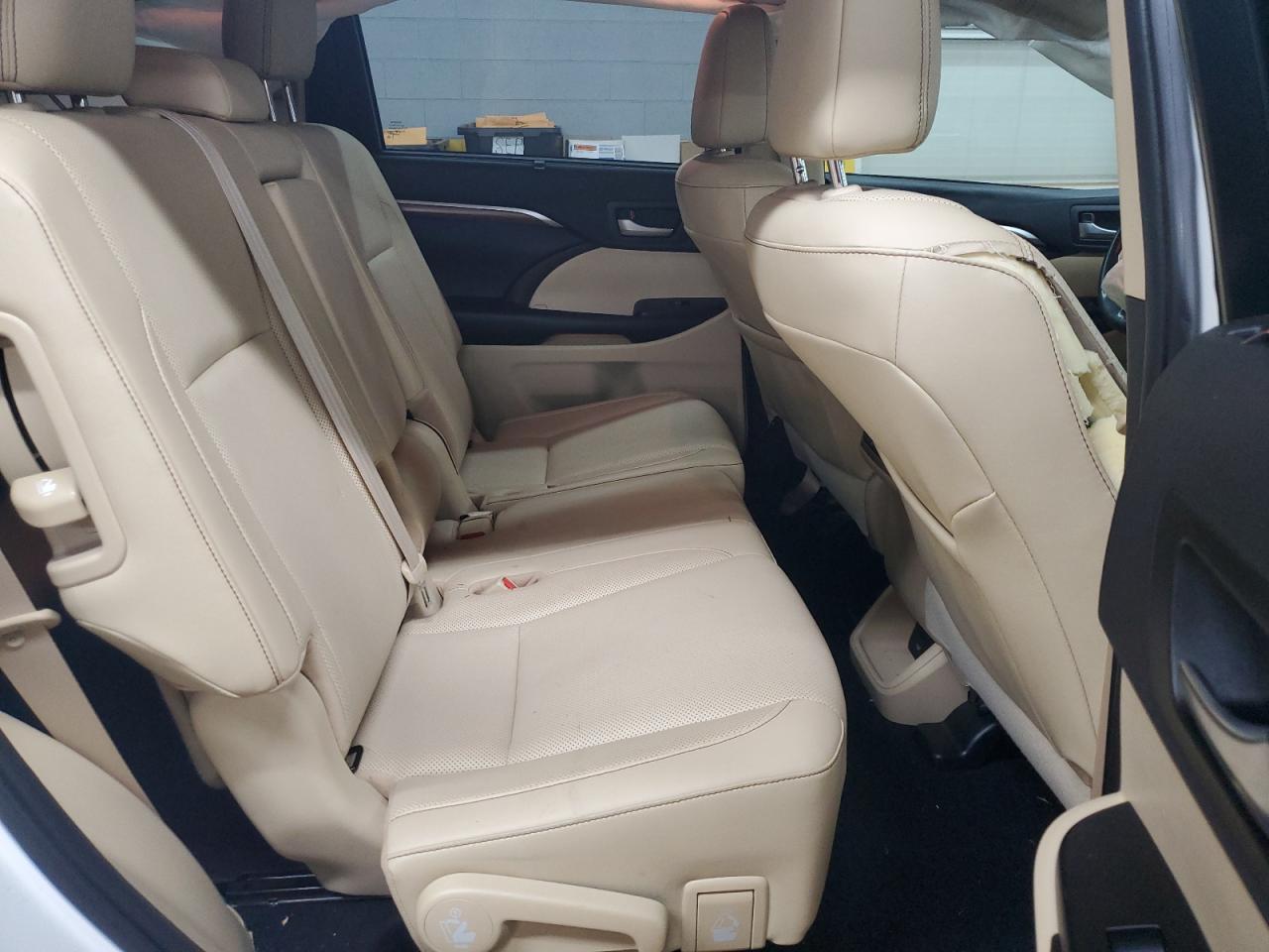 2019 Toyota Highlander Limited VIN: 5TDDZRFH9KS711964 Lot: 84587805