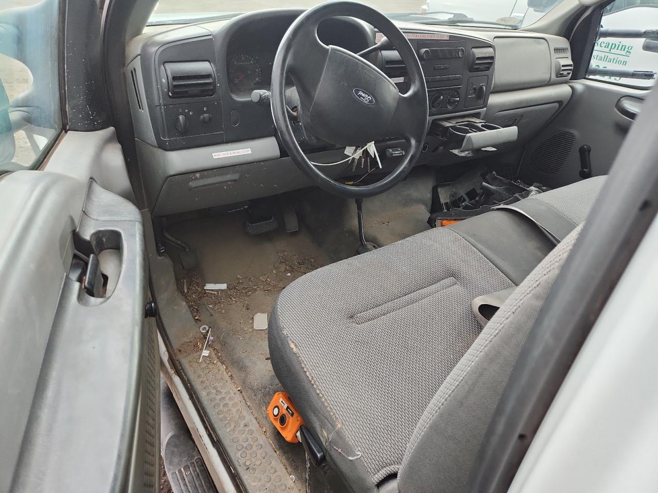 2005 Ford F350 Super Duty VIN: 1FDWF37Y25EC98126 Lot: 71219565