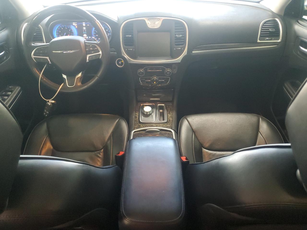 2015 Chrysler 300C VIN: 2C3CCAKG3FH760694 Lot: 81823185