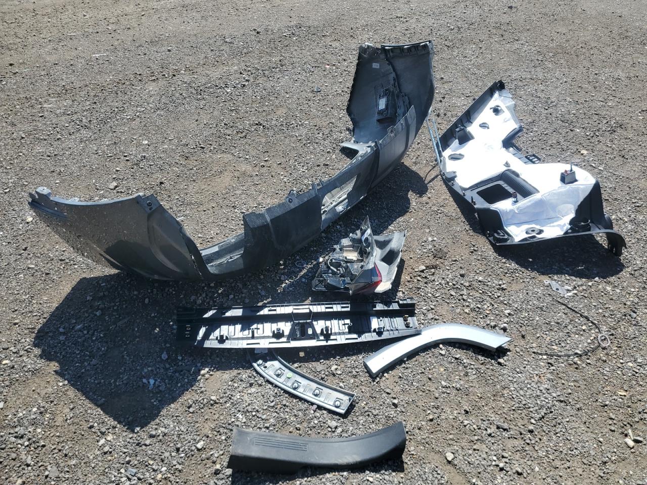 2020 GMC Terrain Denali VIN: 3GKALXEX0LL323325 Lot: 70544505