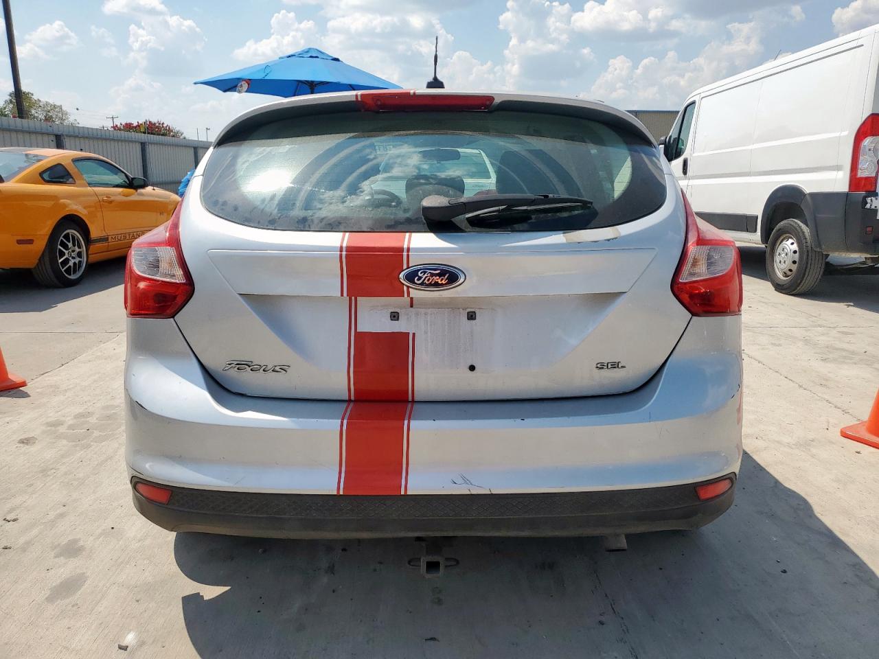 2012 Ford Focus Sel VIN: 1FAHP3M21CL333487 Lot: 81436305