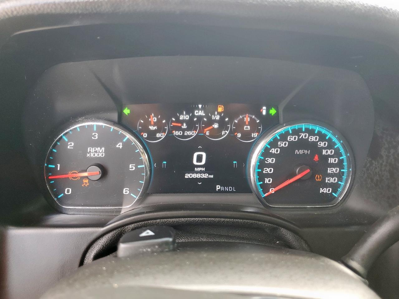 2017 GMC Yukon Xl C1500 Slt VIN: 1GKS1GKC6HR305634 Lot: 71068635