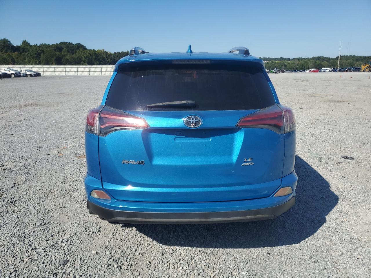 2016 Toyota Rav4 Le VIN: 2T3BFREV9GW446055 Lot: 67902155