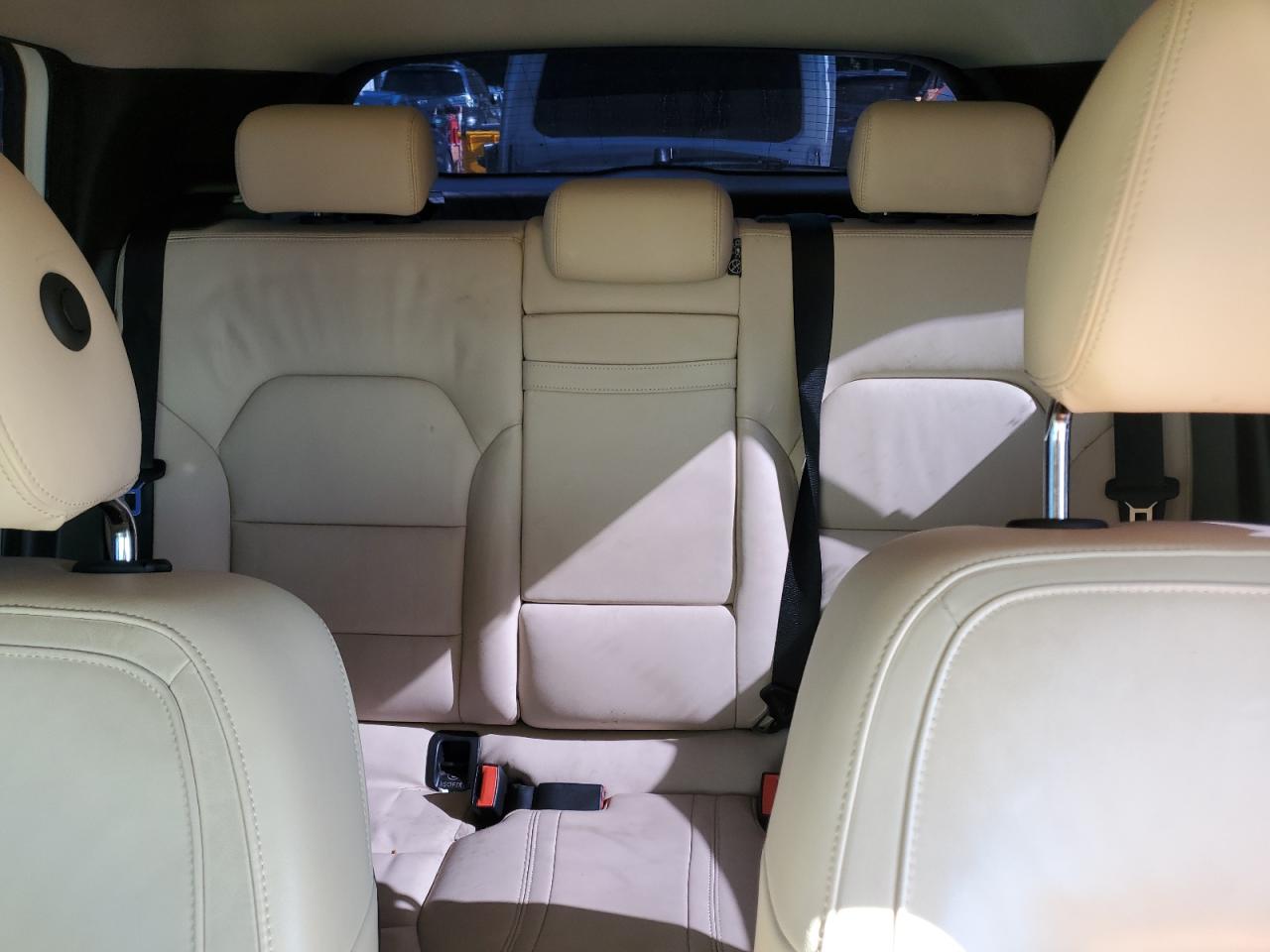 QX30 QX30
