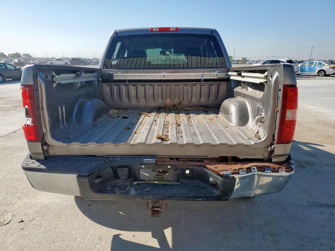 2008 Chevrolet Silverado C1500 VIN: 3GCEC13J68G307297 Lot: 81901985