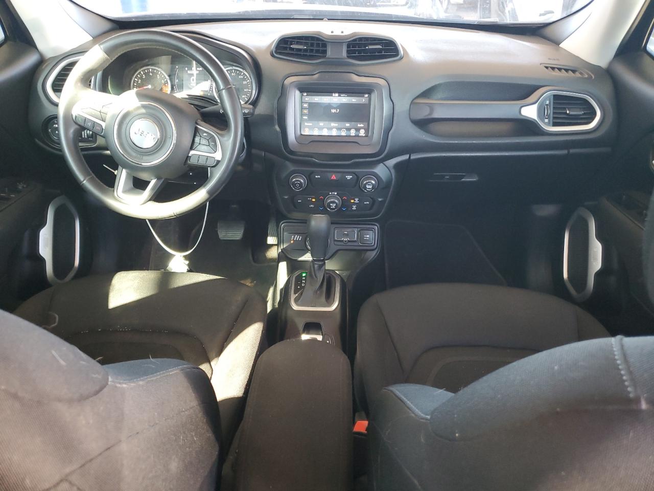 2018 Jeep Renegade Latitude VIN: ZACCJBBBXJPJ41168 Lot: 84261535