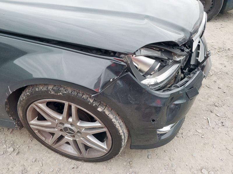 2012 MERCEDES-BENZ C220 AMG SPORT + CDI BLUE 