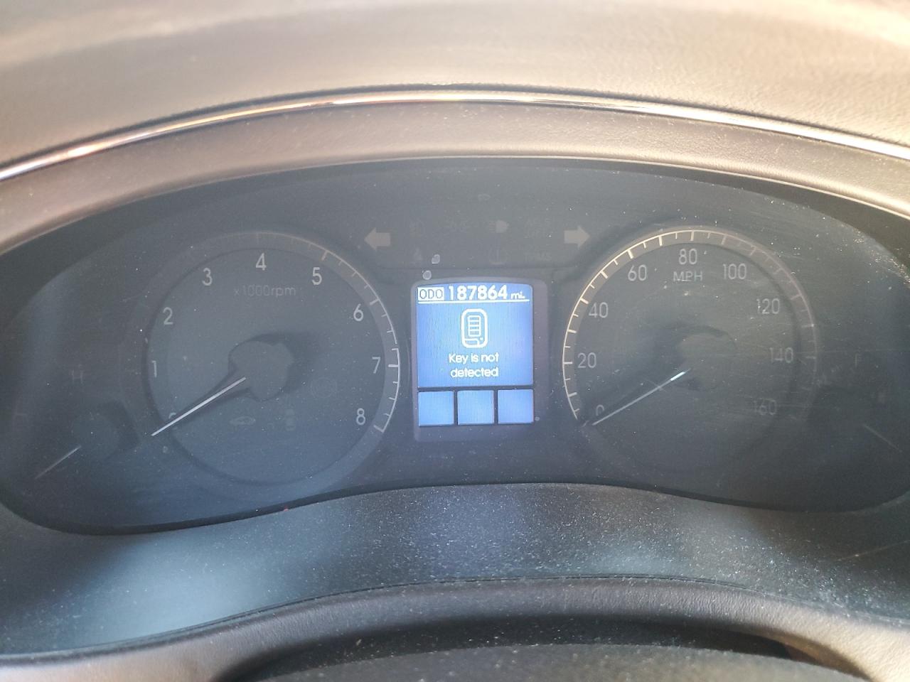 2010 Hyundai Genesis 3.8L VIN: KMHGC4DE8AU080513 Lot: 71369715