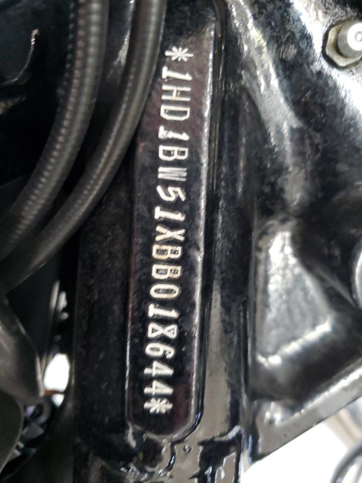 2011 Harley-Davidson Flstc VIN: 1HD1BW51XBB018644 Lot: 71496065
