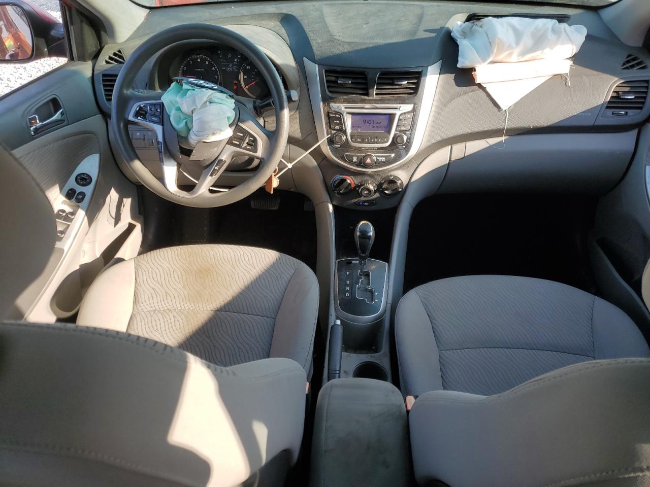 2014 Hyundai Accent Gls VIN: KMHCU4AE1EU624565 Lot: 92412525