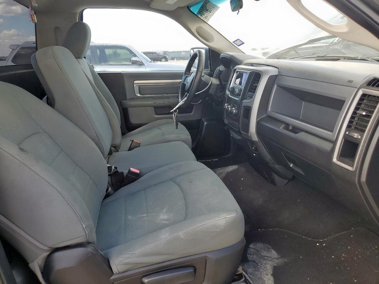 2014 Ram 1500 St VIN: 3C6JR6AT5EG148807 Lot: 81691195