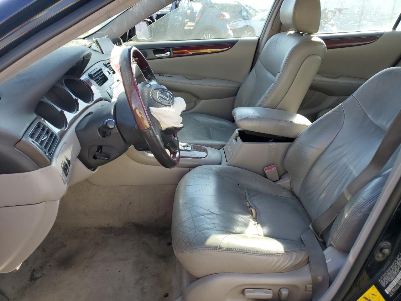 2003 Lexus Es 300 VIN: JTHBF30G736013351 Lot: 81710295