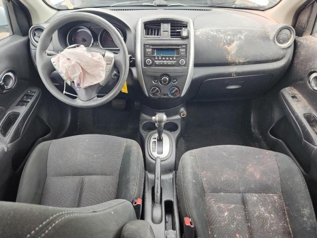  NISSAN VERSA 2017 Серебристый