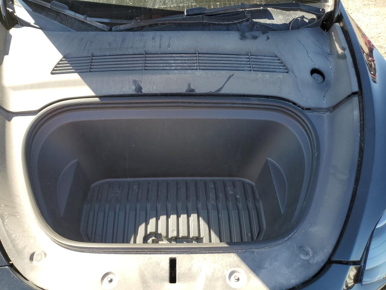 2023 Tesla Model Y VIN: 7SAYGAEE8PF827932 Lot: 71289425