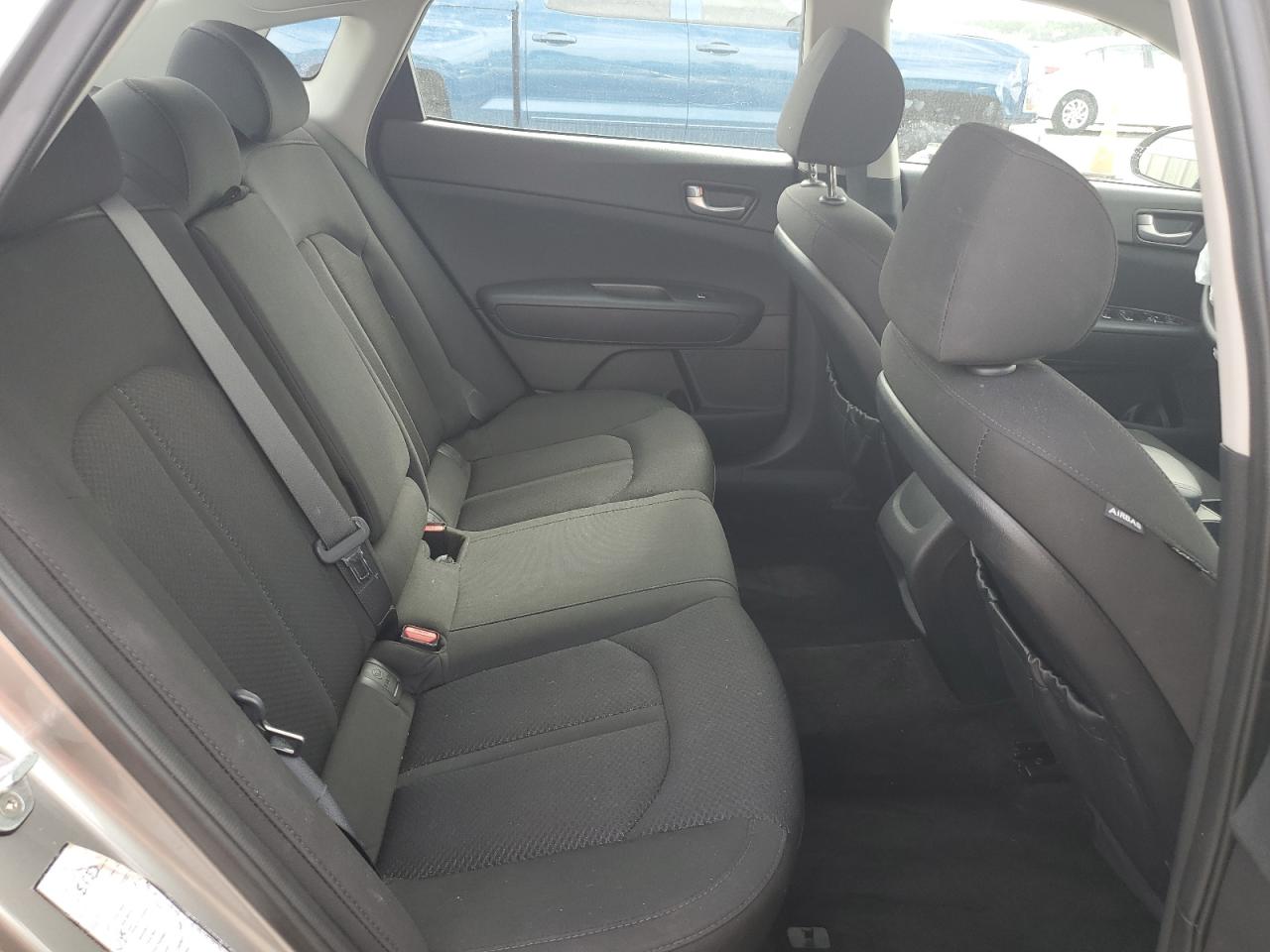 2018 Kia Optima Lx VIN: 5XXGT4L30JG213498 Lot: 83987565