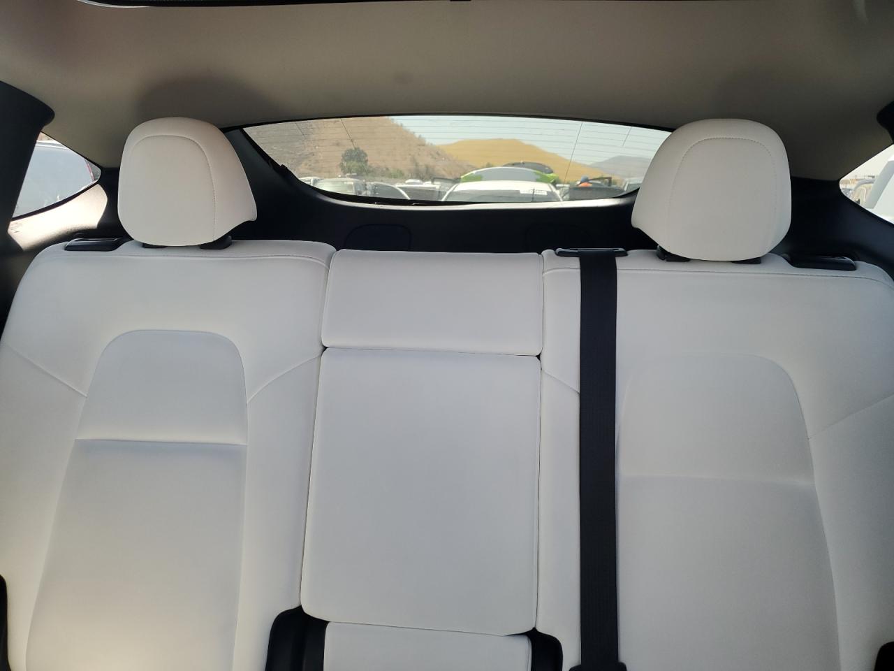 2022 Tesla Model Y VIN: 7SAYGDEFXNF337046 Lot: 71619905