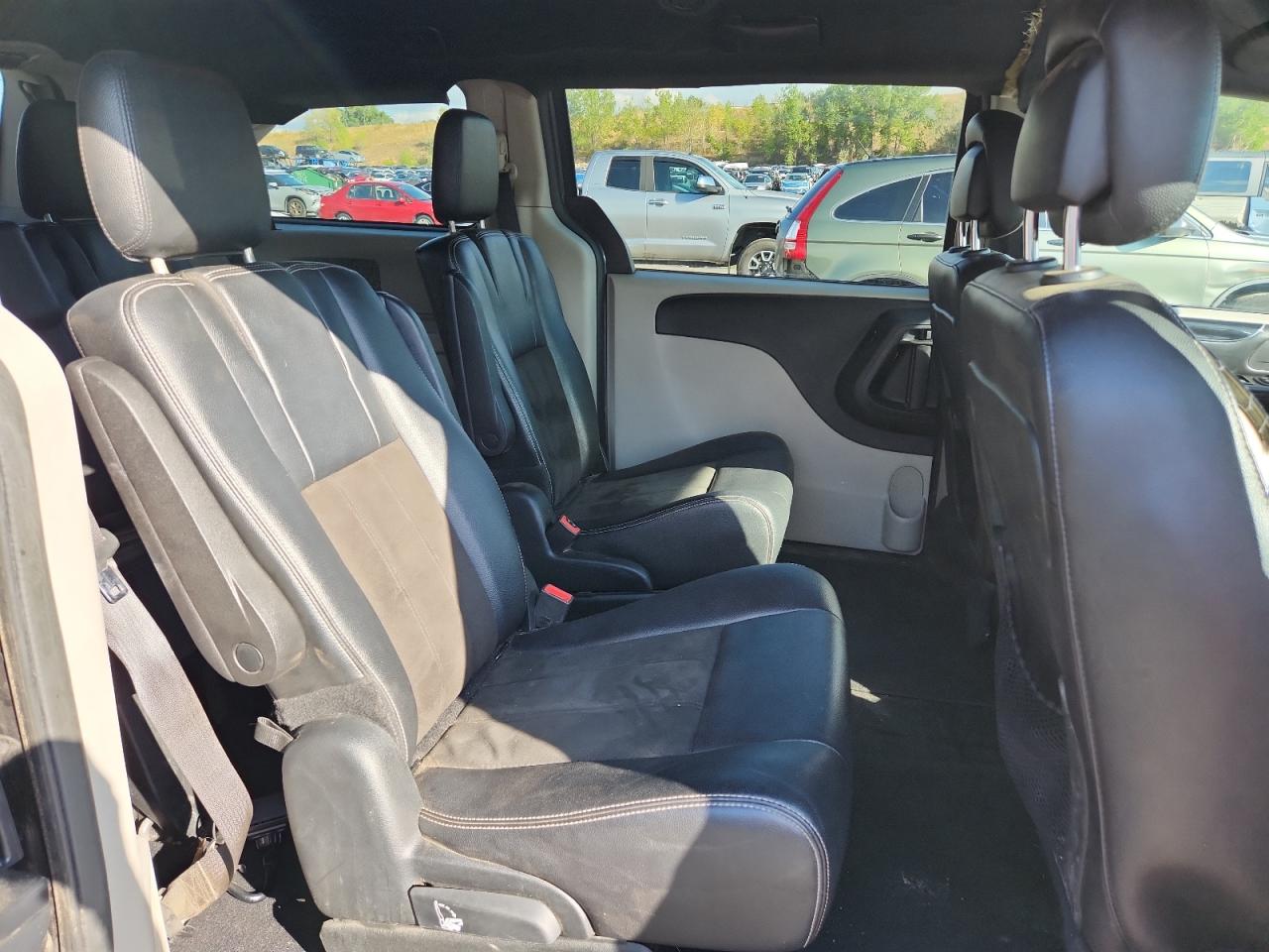 2019 Dodge Grand Caravan Sxt VIN: 2C4RDGCG8KR565702 Lot: 80697585