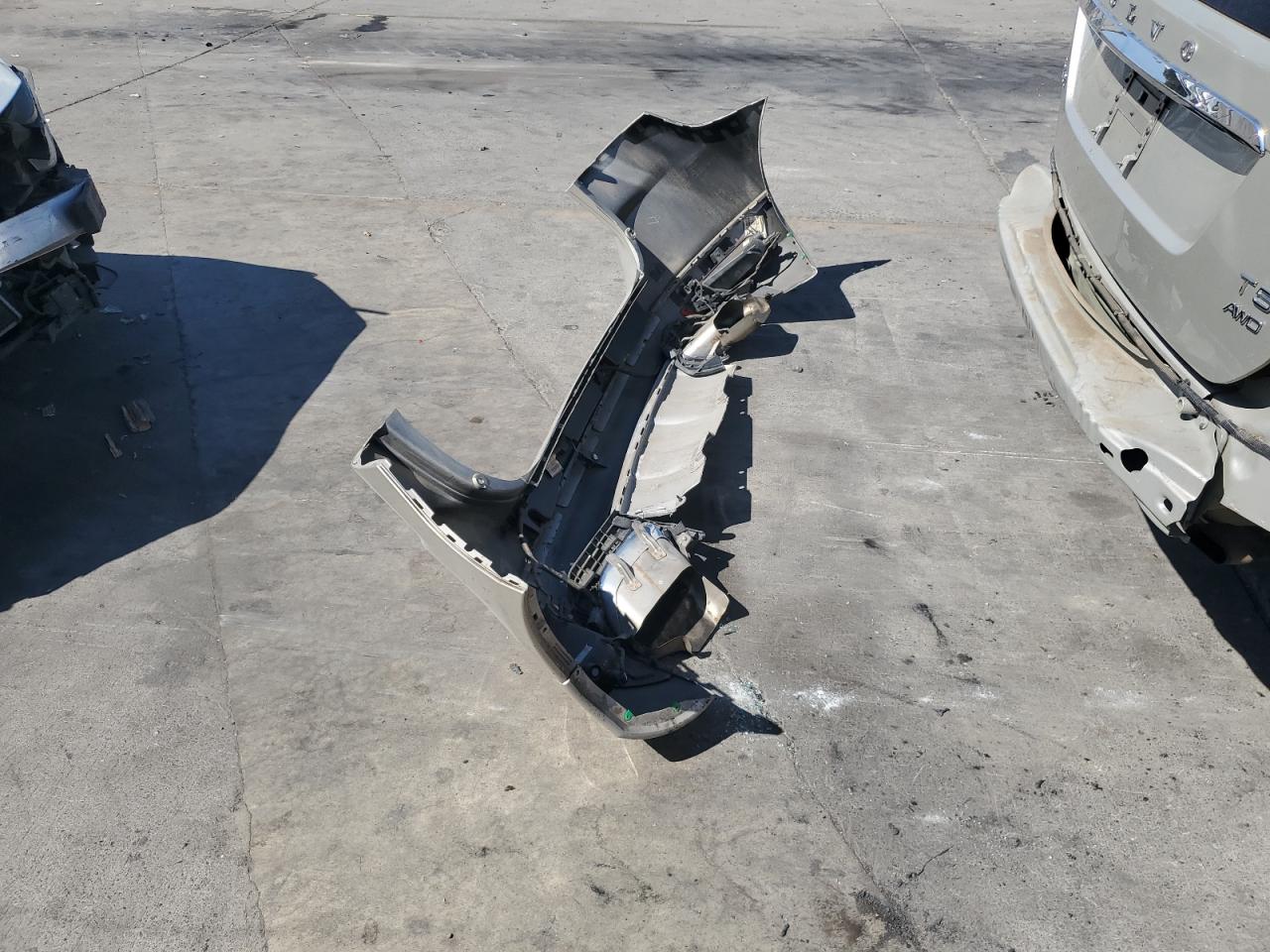 2017 Volvo Xc60 T5 Inscription VIN: YV440MRU3H2001915 Lot: 81512965