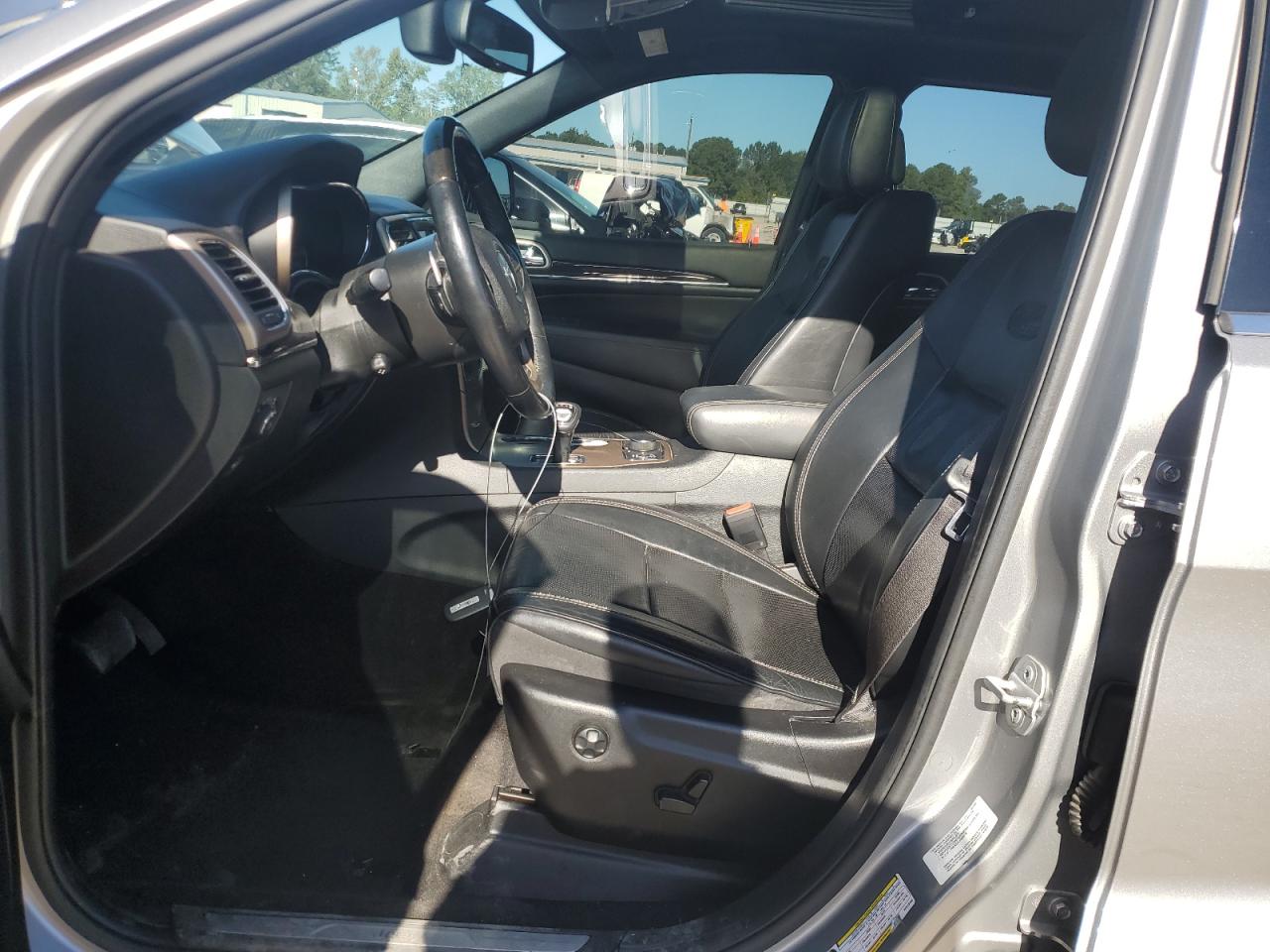 2015 Jeep Grand Cherokee Overland VIN: 1C4RJFCG8FC613460 Lot: 81419015