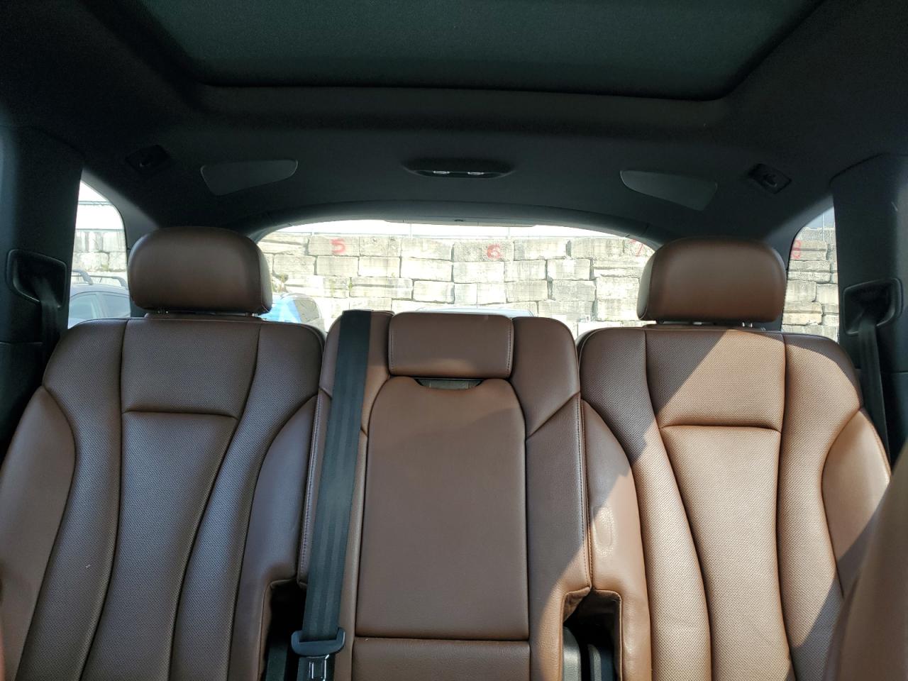 2017 Audi Q7 Prestige VIN: WA1VAAF72HD049812 Lot: 71930765