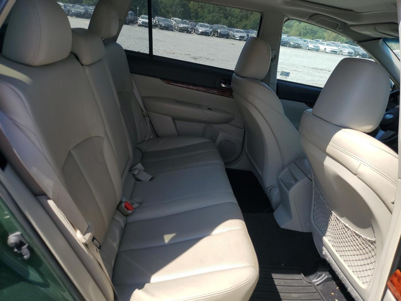 2011 Subaru Outback 2.5I Limited VIN: 4S4BRBKCXB3381368 Lot: 81411325