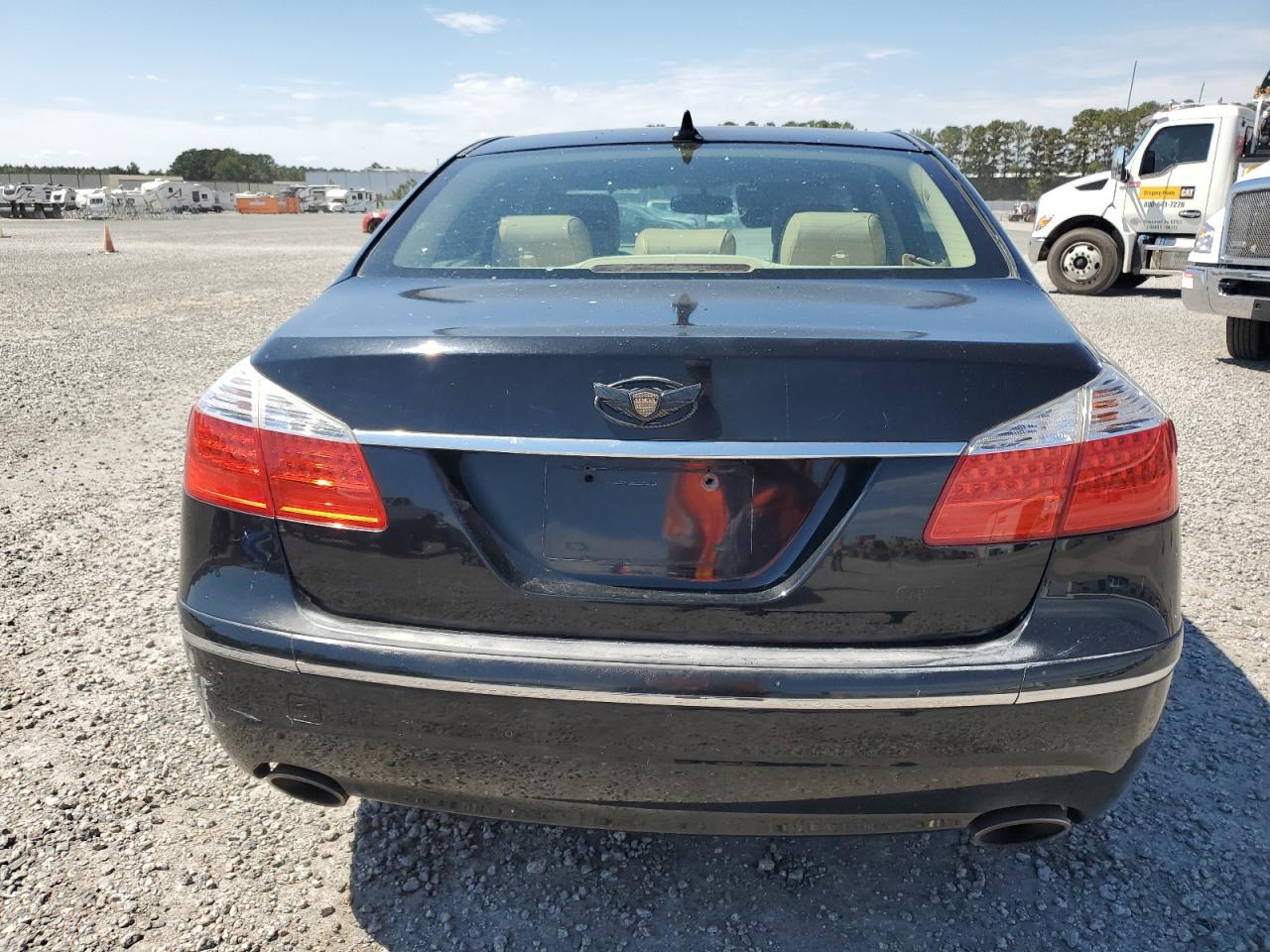 2009 Hyundai Genesis 3.8L VIN: KMHGC46E09U054268 Lot: 80706775