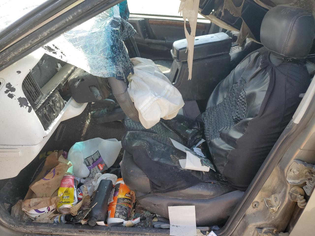 1996 Jeep Grand Cherokee Limited VIN: 1J4GZ78S1TC185661 Lot: 80693825