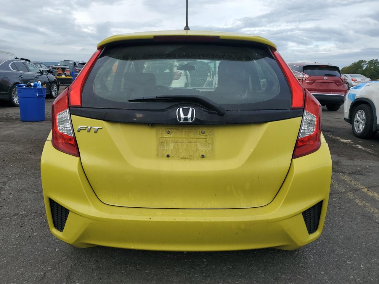 2017 Honda Fit Lx VIN: JHMGK5H52HS022683 Lot: 80994305