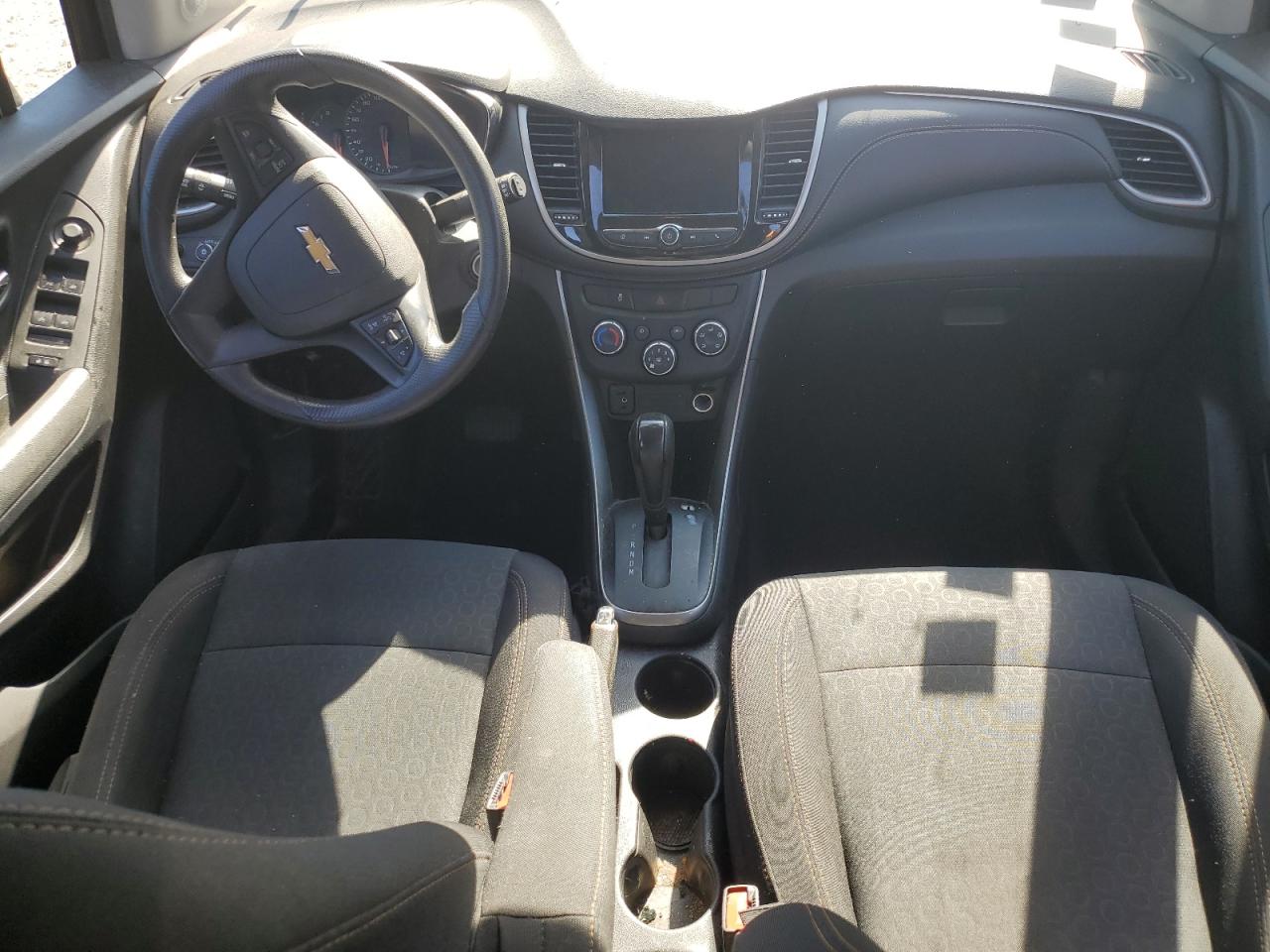 2020 Chevrolet Trax Ls VIN: 3GNCJKSB6LL127306 Lot: 84449875