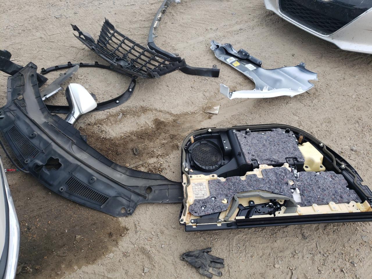 2018 Lexus Rx 350 L VIN: JTJGZKCA2J2009192 Lot: 71040285