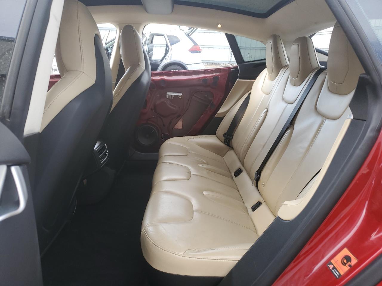 2015 Tesla Model S 85 VIN: 5YJSA1H11FF080167 Lot: 80018835